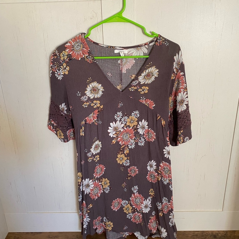 Floral V-Neck Dress Maurice’s Size S